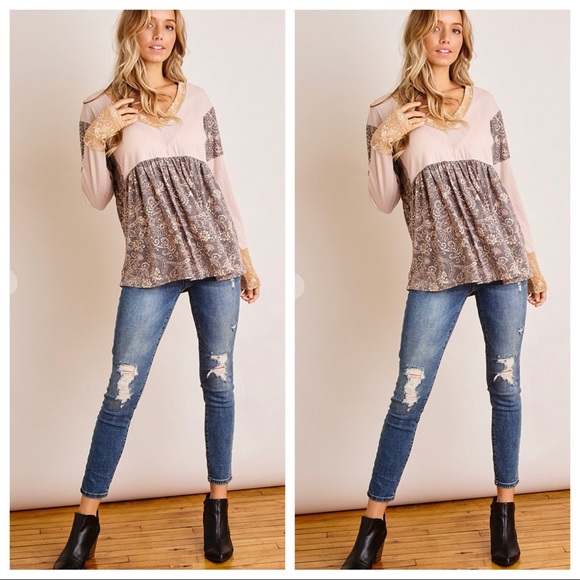 So Pretty Paisley Contrast Babydoll Tunic Top - Picture 2 of 6